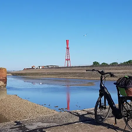 E19 Haus Mit Wintergarten- Terrasse Und Garten By Interhome Σπίτι διακοπών